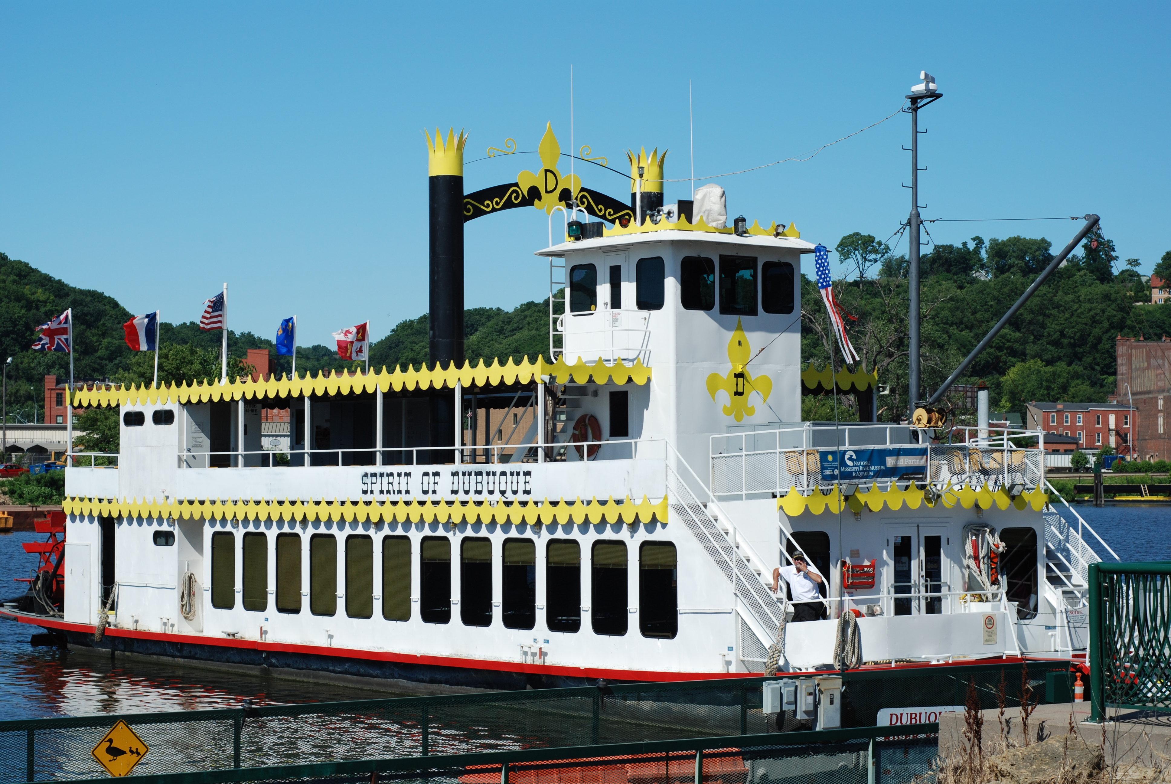 ฮอลิเดย์ อินน์ ดูบิวก์/กาลีนา Dubuque ภายนอก รูปภาพ